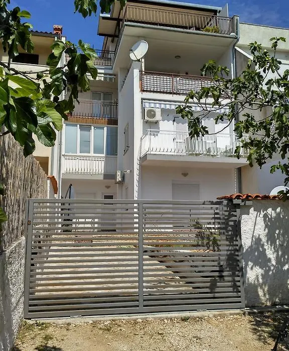 Apartment Natalia-1
