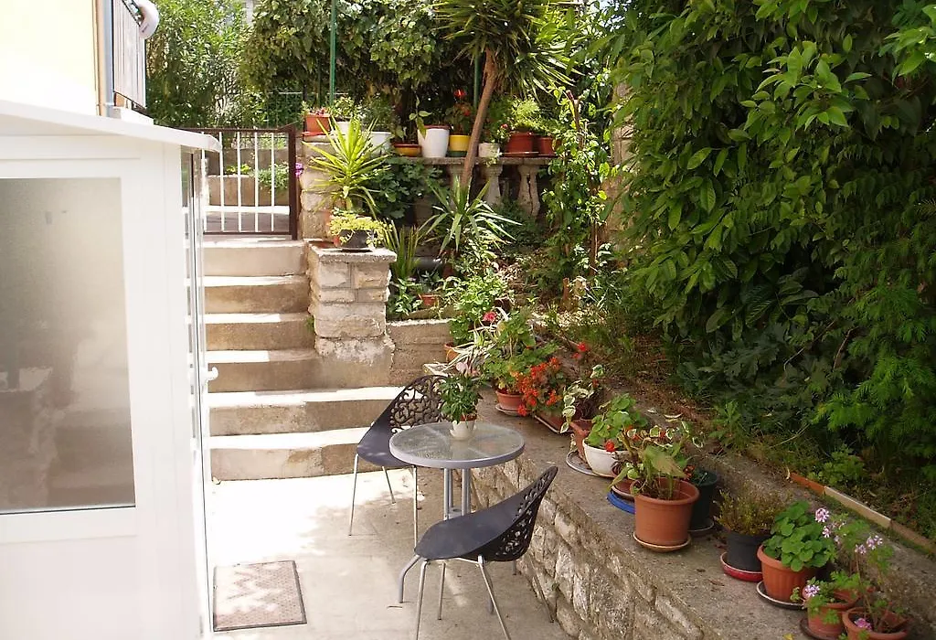 Apartman Arena-1