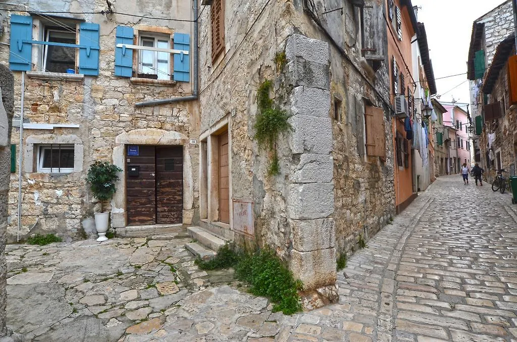 Charming Apartment Juna-1