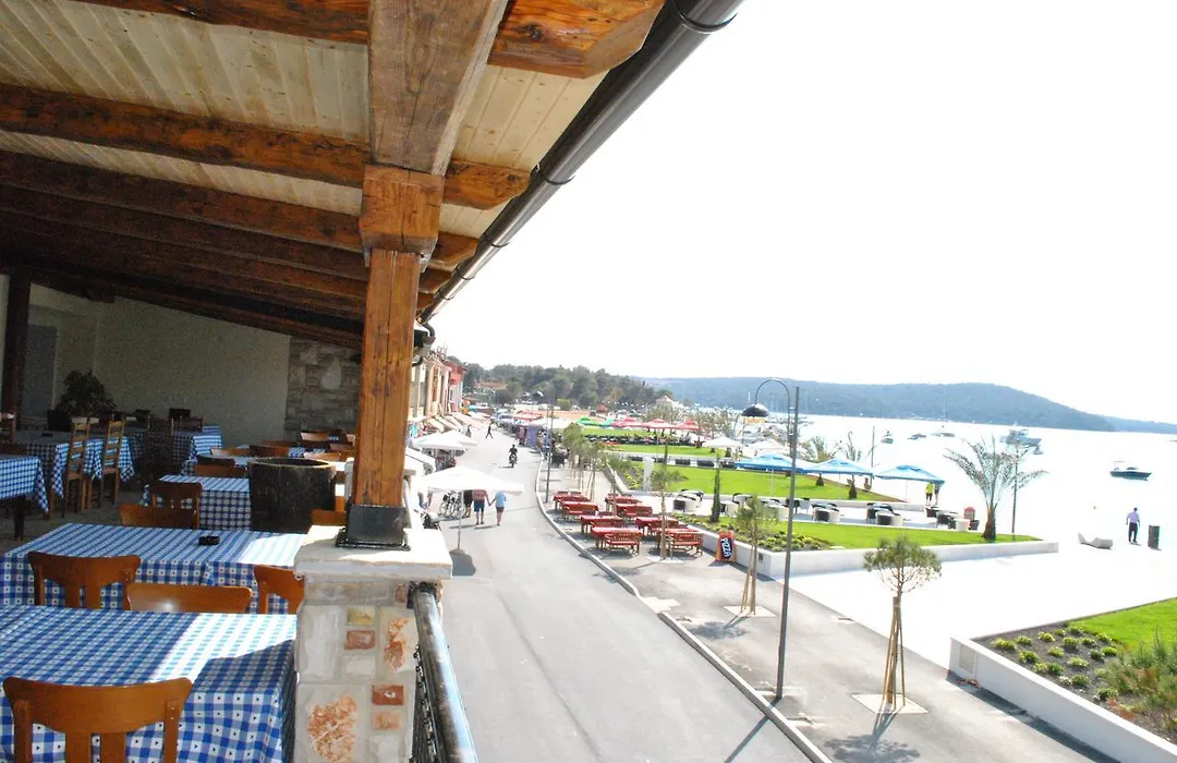 Guesthouse Promenade-1