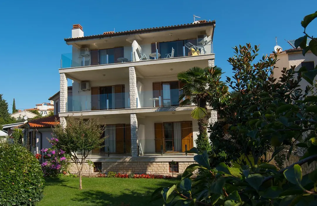 Apartmani Mira-1