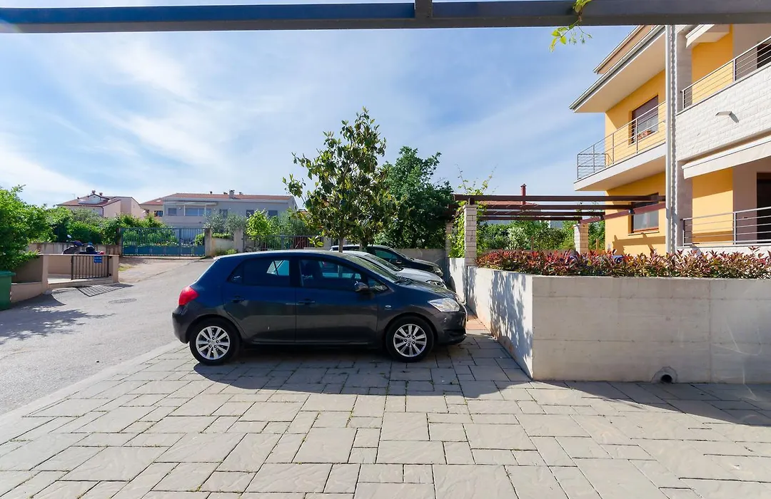 Apartment Goran-1