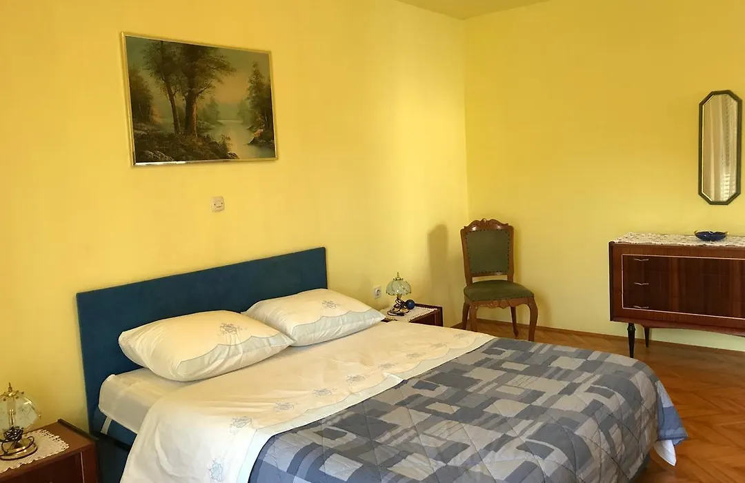 Guesthouse Sea View-1
