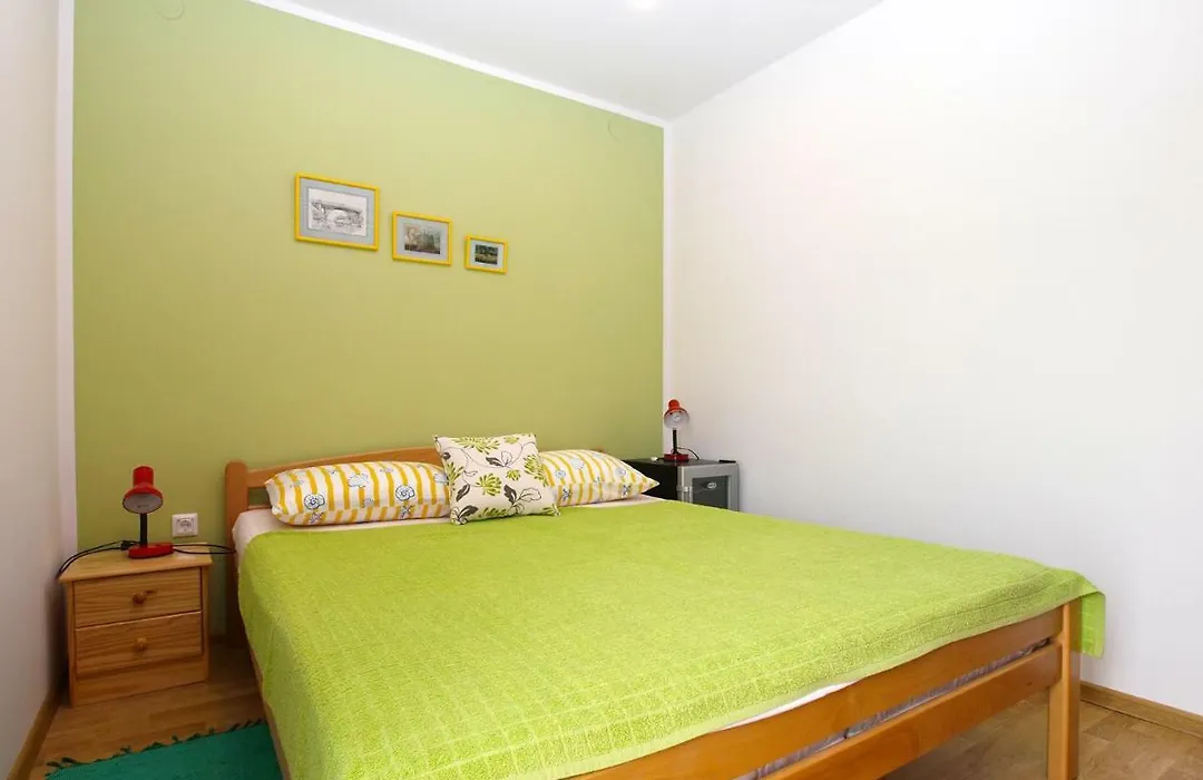 Apartments Dragica 1251-1