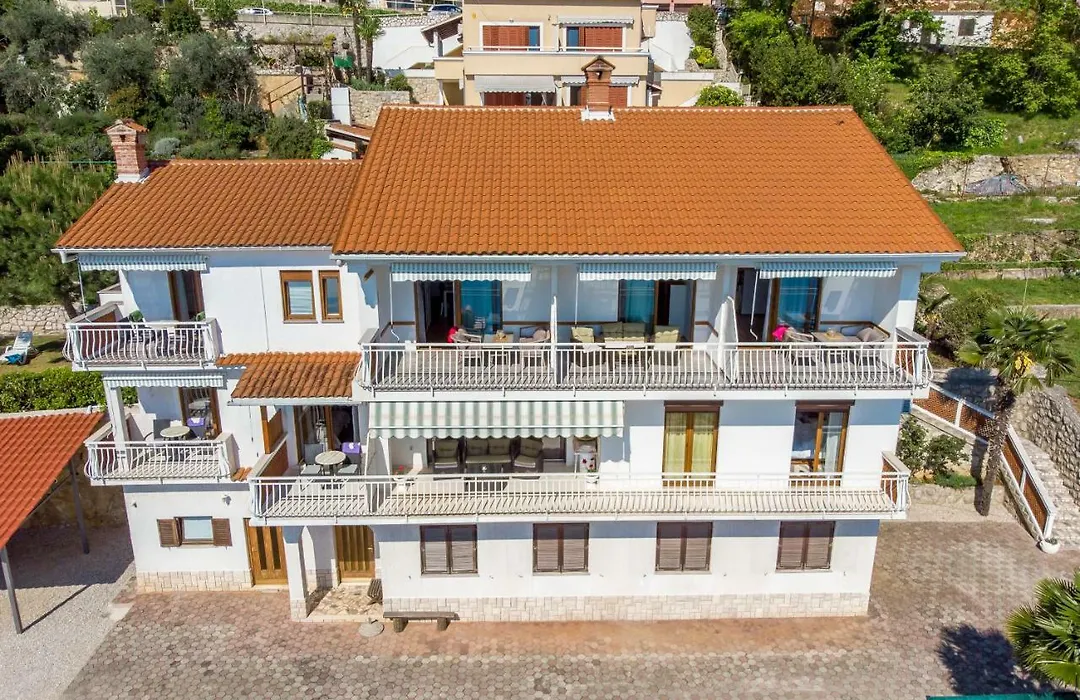 Apartments Davor-1
