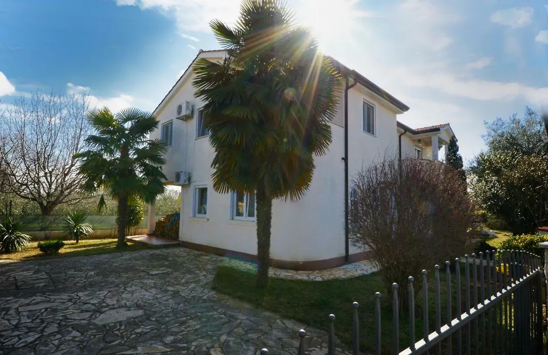 Villa Zare-1