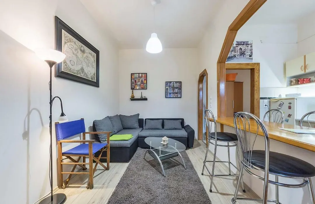 Apartment Nicol-1