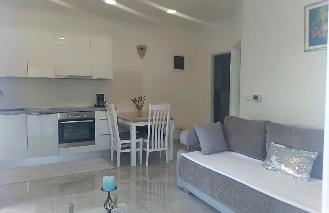 Apartment Ivana-1