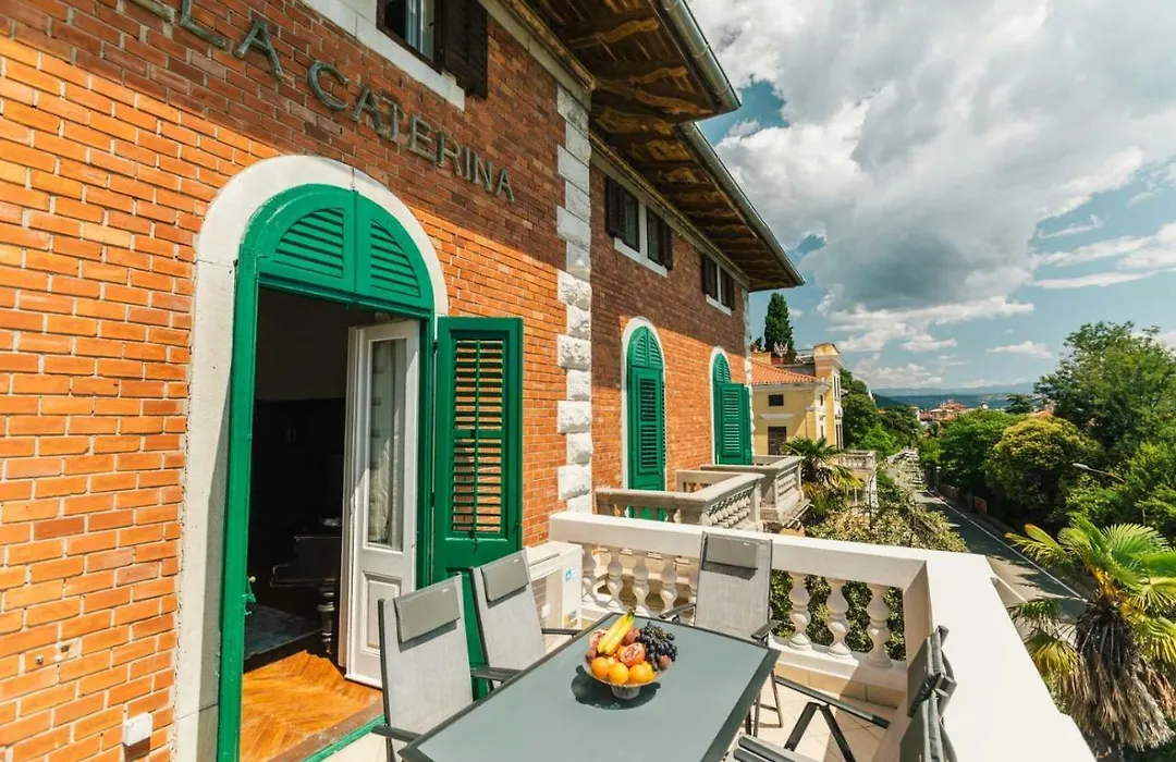 Vila Caterina-1