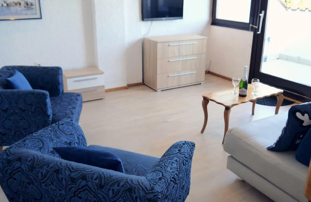 Apartments Vrutki-1