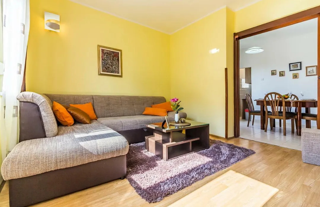 Pula Apartment-1