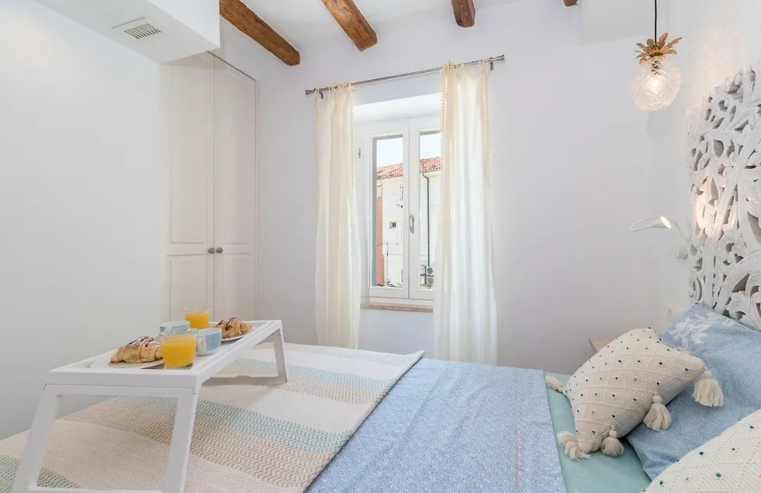 Deluxe Apartment Vera-1