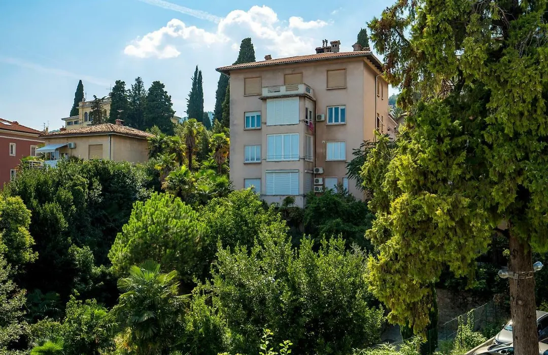Apartments Liana-1