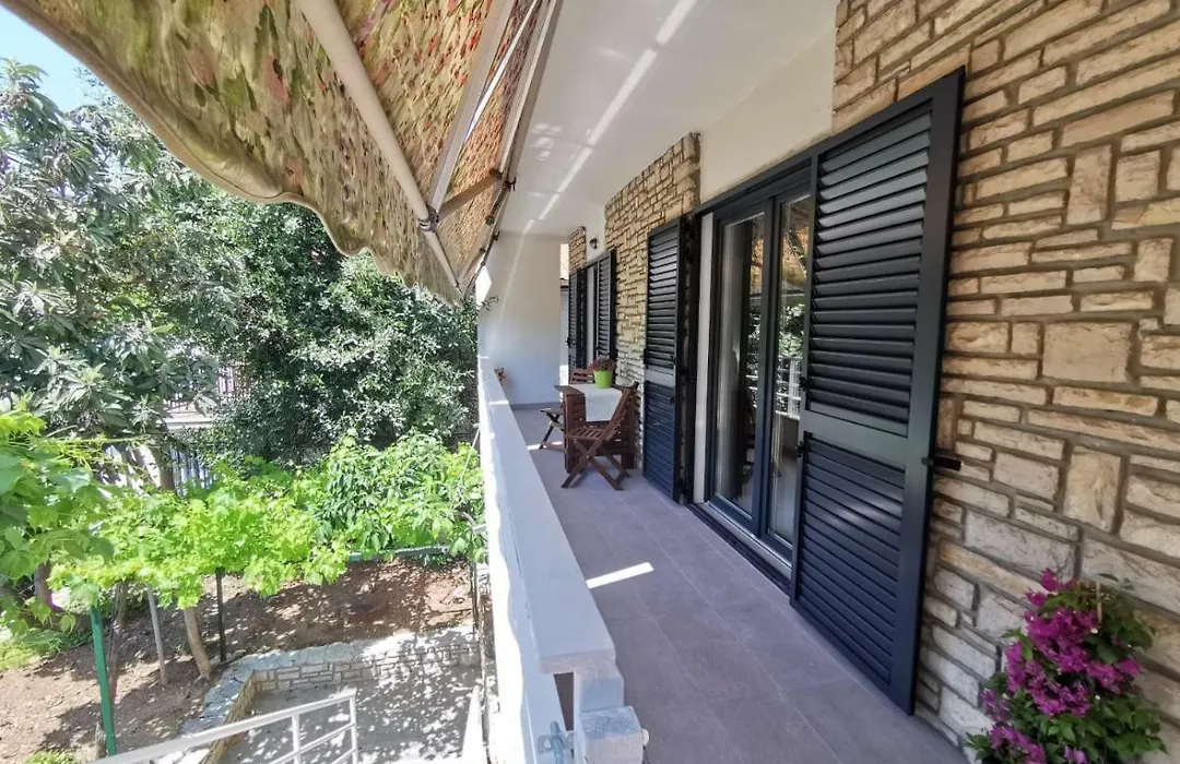 Apartman Paola-1