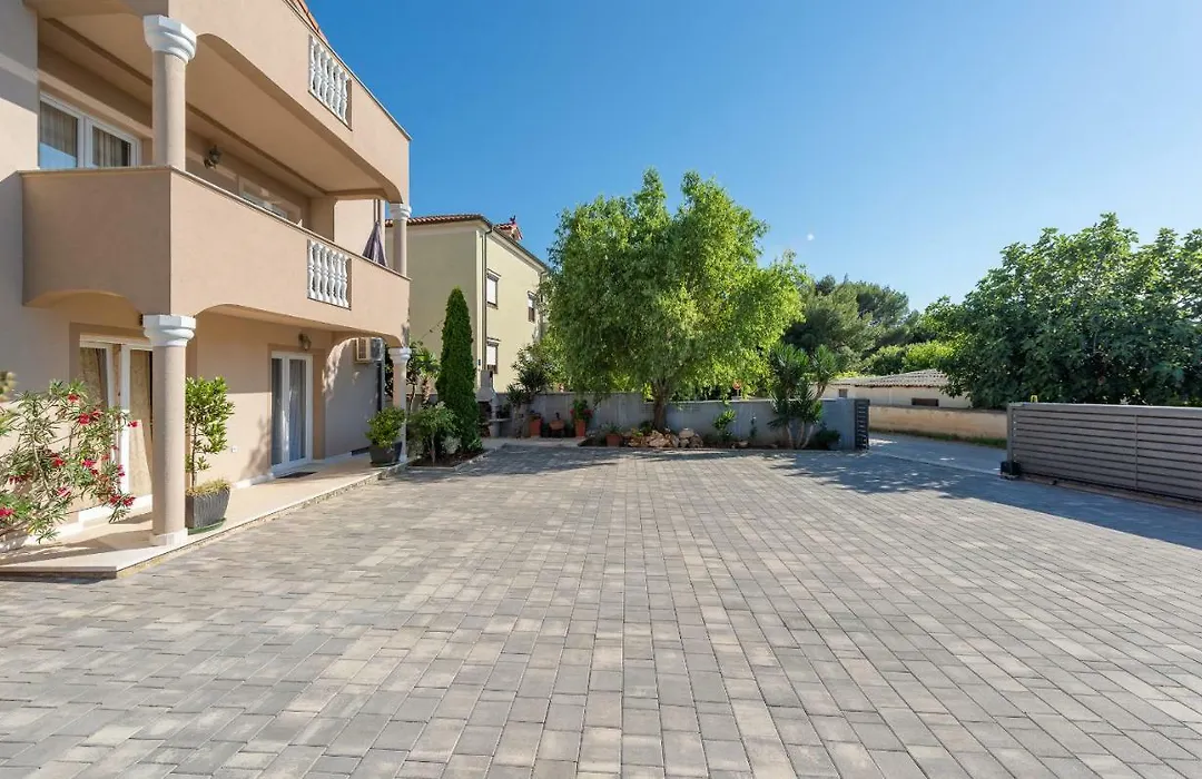 Apartments Ankica-1