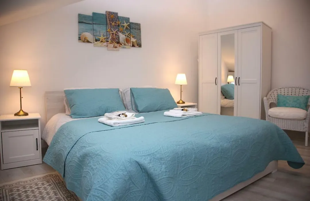 Sweet Suite With Free Private Parking-1