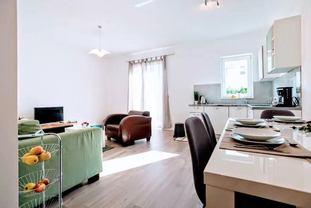 Holiday Apartments Mediterraneo-1