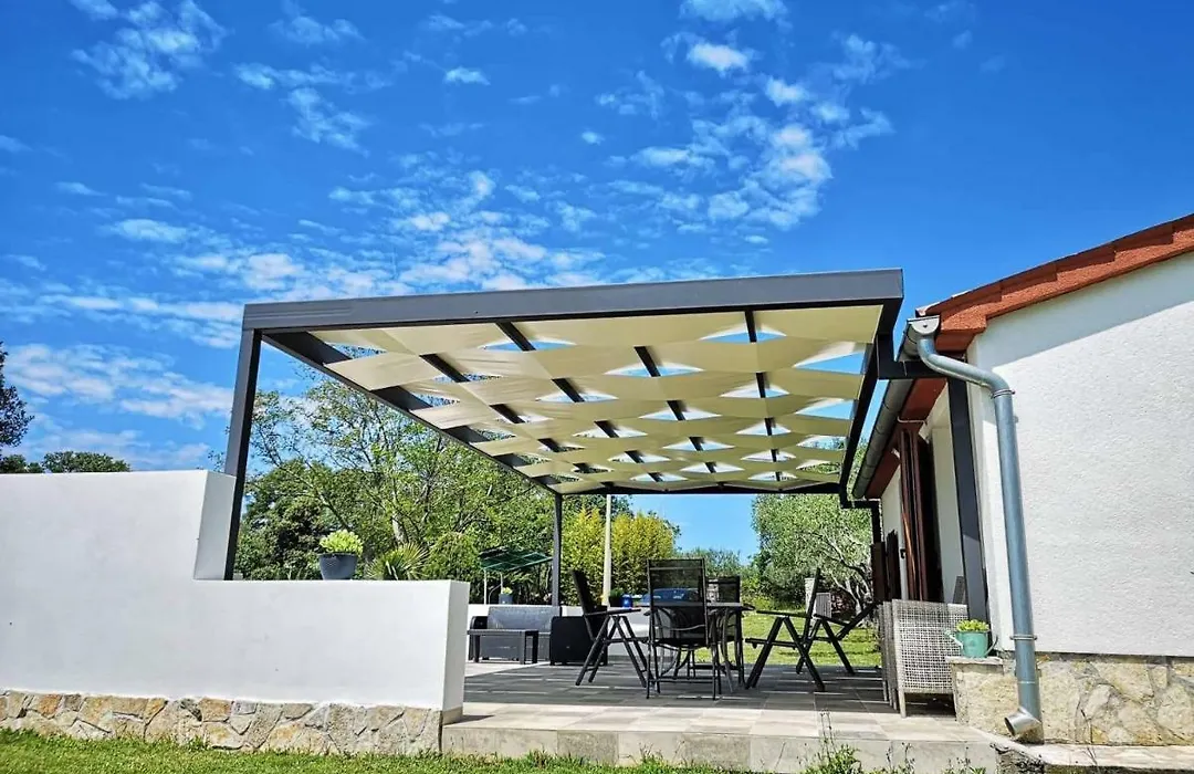 Villa Leo-1