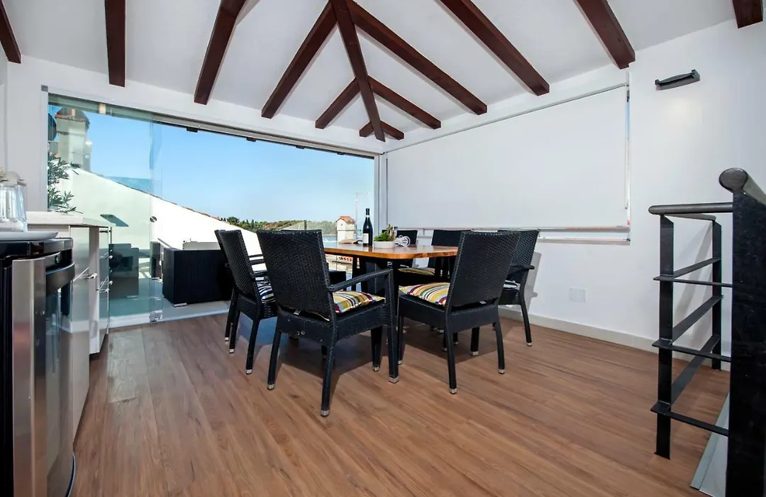 Riva Residence-1