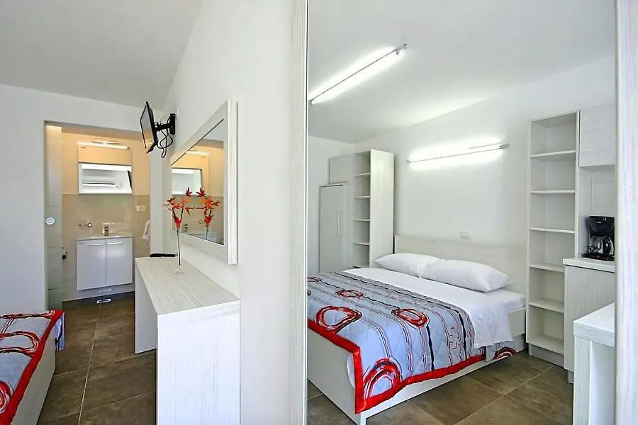 Apartmani Elio-1