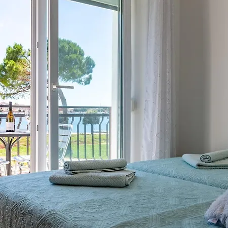 Villa Umag Seafront-2