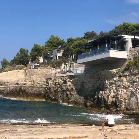 Apartments By The Sea-2