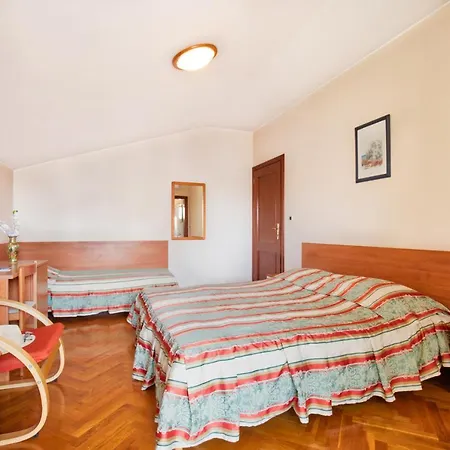 Villa Sveta Eufemija Bed end Breakfast II-3