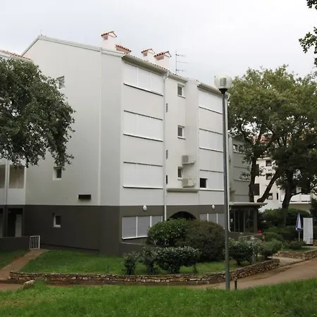 Rona Apartments Volta-2