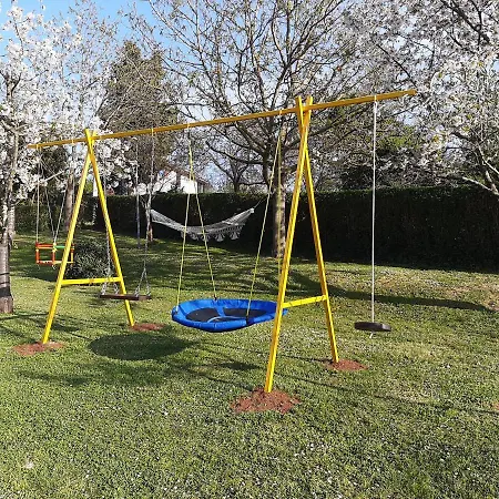 Apartments Rale-3
