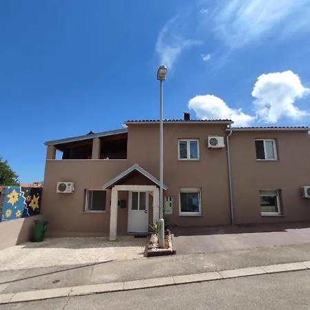 Apartmani Amans-3