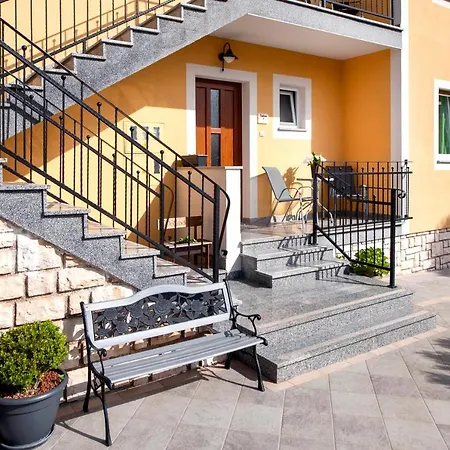 Apartments Euphemia-3