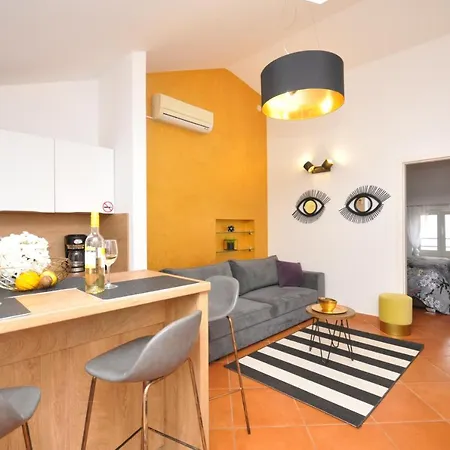 Kala Main Square Porec&Free Parking Place-3