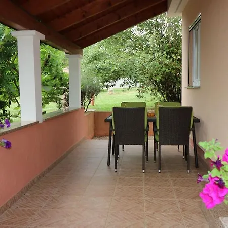 Bungalow Porec-3