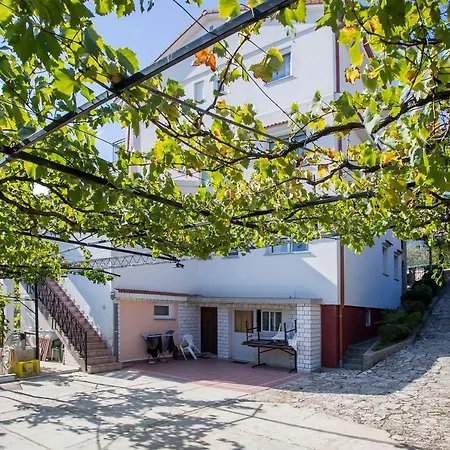 Apartments Jaksa-3