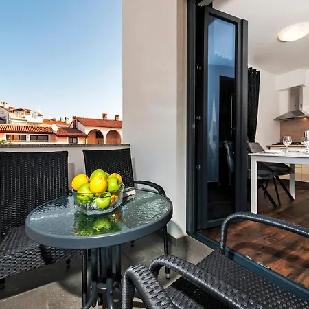 Deluxe Apartments A&A-2