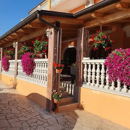 Villa Nikolina-3