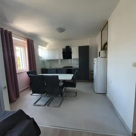 Apartment Ivica-3