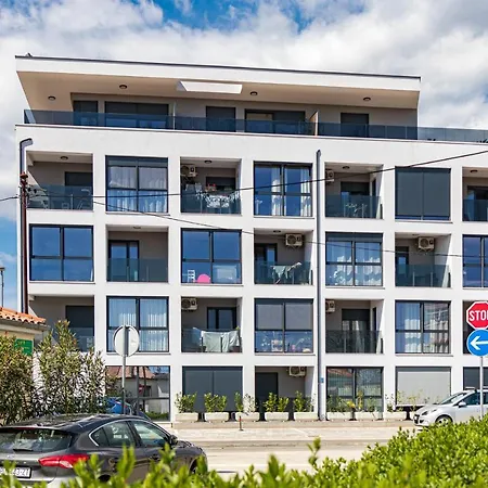Apartment M****, New City Apartment + Parking-3