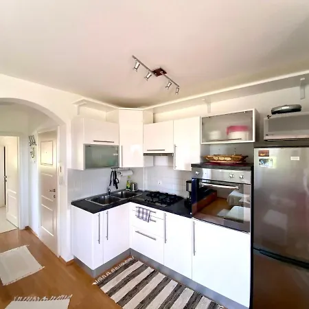 Cozy Apartment Porec-2