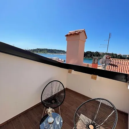 Villa Nea Seaview! Deluxe Apartments In Old Town!-3