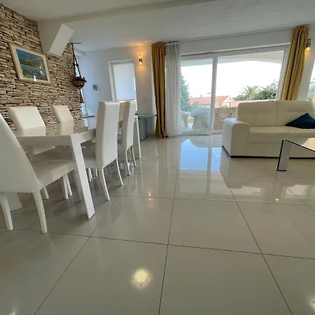 Villa Lina-2