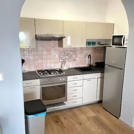 D&A Apartment With Private Swimming Pool-3