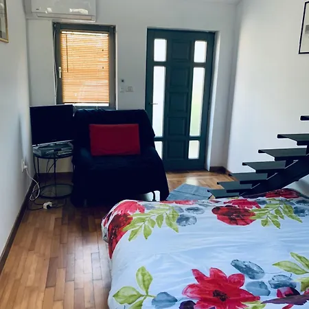 Sea Breeze Studio-2