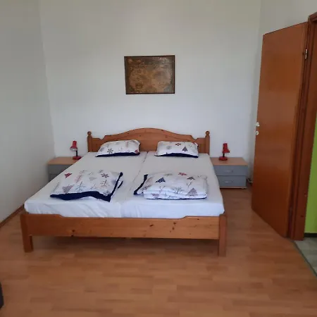 Apartment Viribus-2