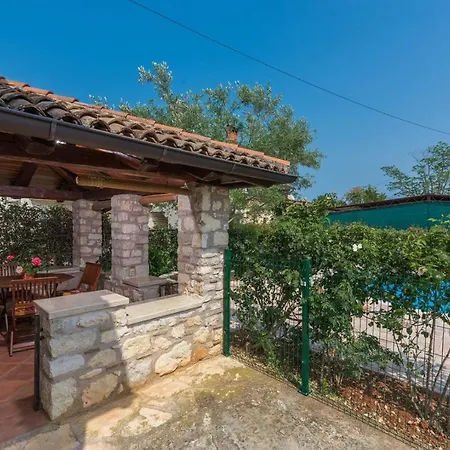 Holiday House Elisa-2