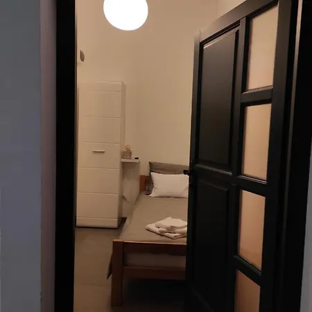 Room Anthea 2-3