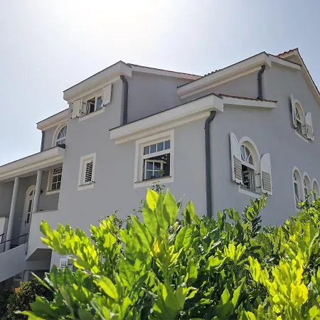 Villa Triton-3