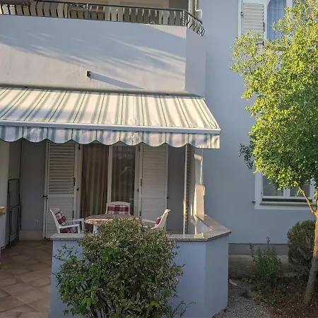 Villa Triton-2