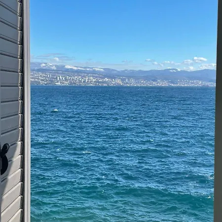 First Row To The Sea-2