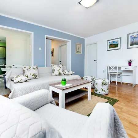 Apartman Oly-2